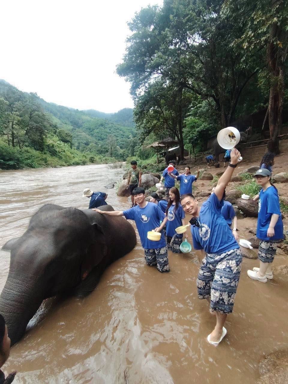 Elephant Sanctuary & Sticky Waterfall, photo 5